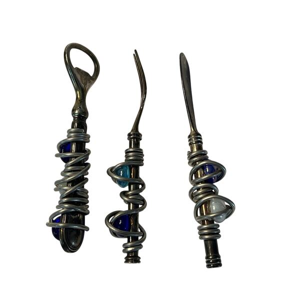 Charcuterie Cheese Serving Utensils Bottle Opener Wire Wrapped Art Glass 3pc Set - Picture 3 of 7